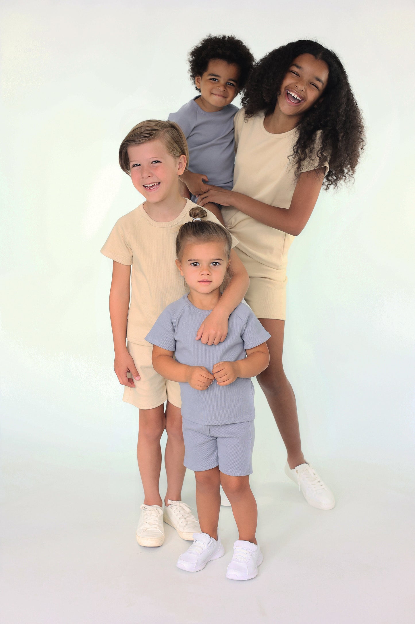Soft Grey Ribbed Toddler Short Set – Comfortable Summer Outfit for Kids