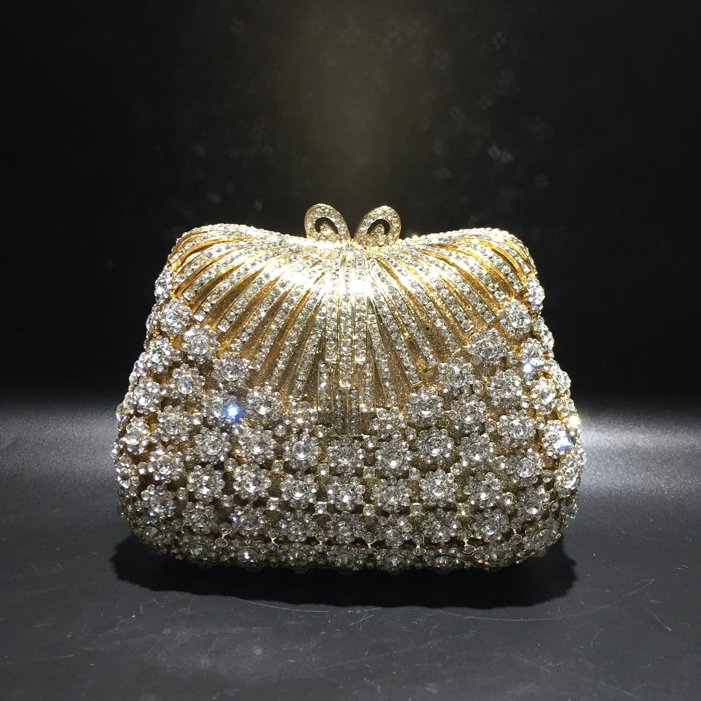Women Gold Color Flower Rhinestones Clutch Bags Crystal Evening Purse Stones Metal Clutches Small Minaudiere Handbag Wedding Bag