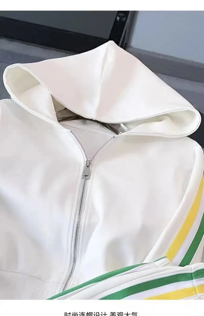 Spring and Autumn New Casual Sports Set for Women, Fashionable and Western Style Street Explosion Running Hoodie Two Piece Set