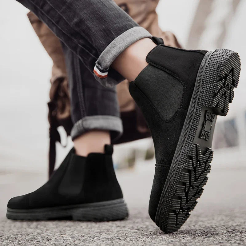 New Winter Boot Casual Shoes for Men Round Toe Slip-on Trendy All-match British Style Winter Boot Anti-slip Classic Simple Casua