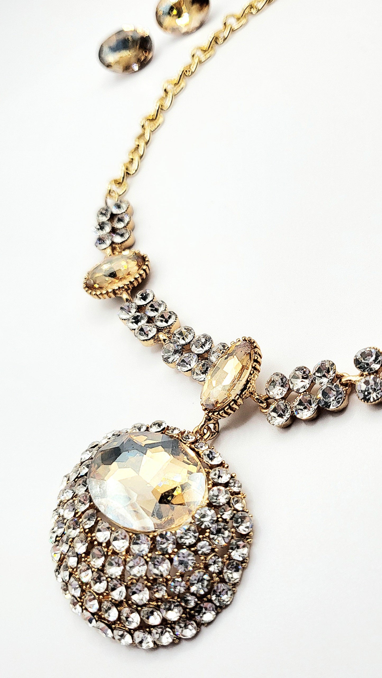 Oval Jewelled Crystal Necklace Set