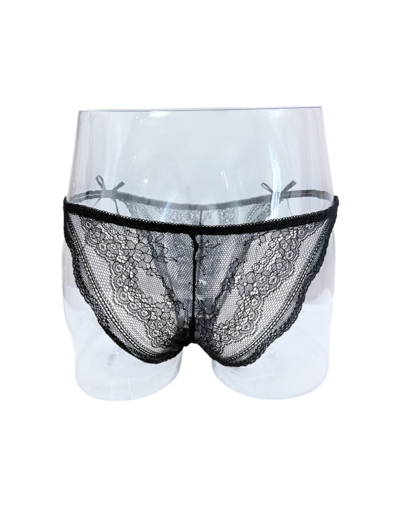 Sophisticated All-Lace Panties with Ruffled Trim-2