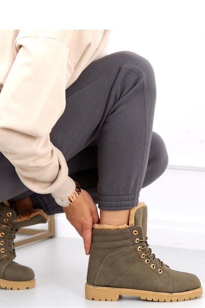 Topánky typu Traper model 159604 Inello