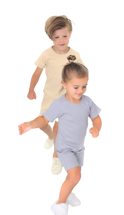 Soft Grey Ribbed Toddler Short Set – Comfortable Summer Outfit for Kids