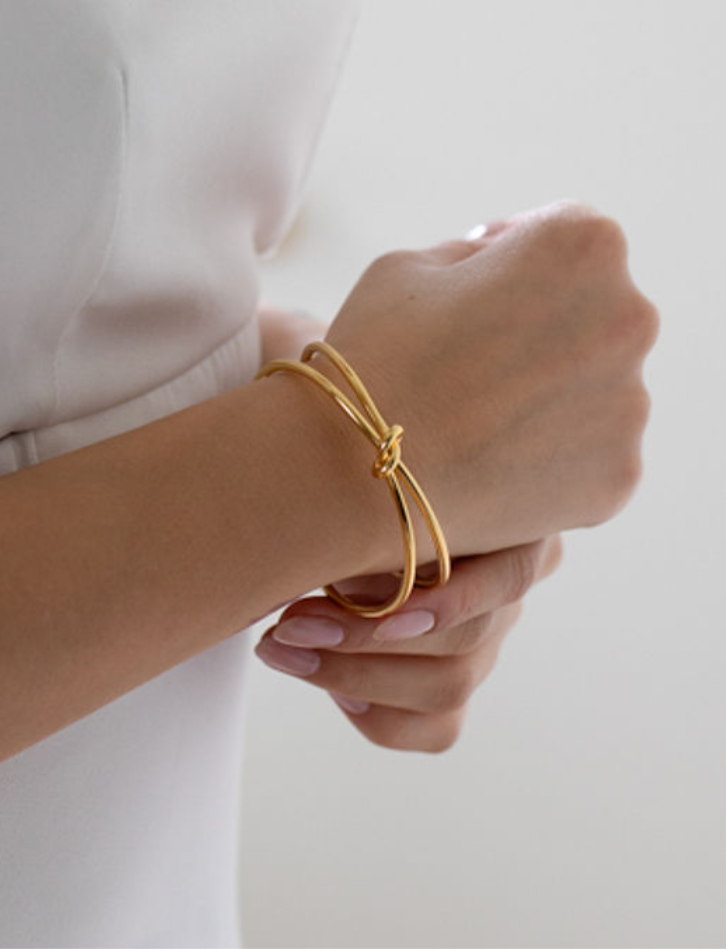 Knot Cuff Bracelet-2