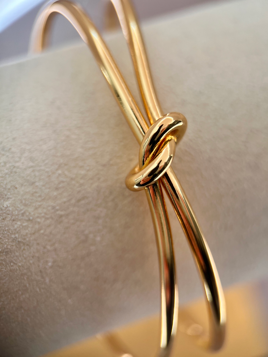 Knot Cuff Bracelet-3
