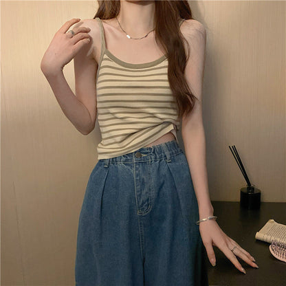 Striped Camisole Top – Versatile Inner/Outerwear for Everyday Style
