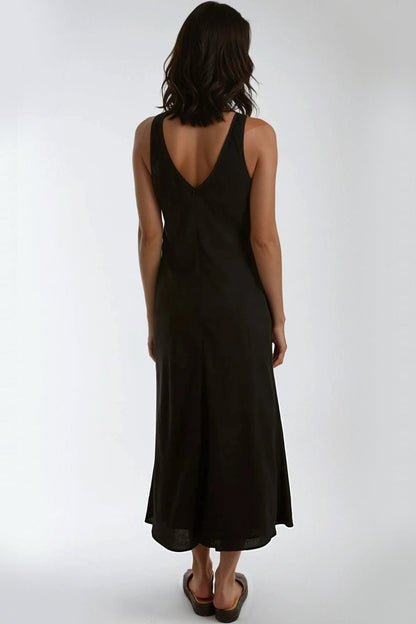 Black Round Neck Midi Dress-1