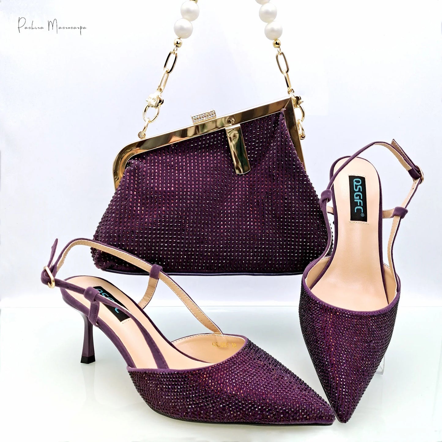New Arrival Fashion Elegant Green Color Ladies Shoulder Bag for Party Or Commuting Large Capacity Ladies Bag and High Heels