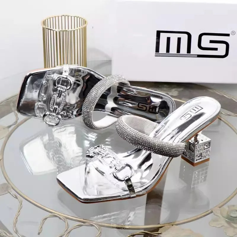 Womens Slippers with Middle Heel Open Toes Anti Slip Rhinestones Chain Buckle 2025 New Summer Outdoor PU Fashion Slippers