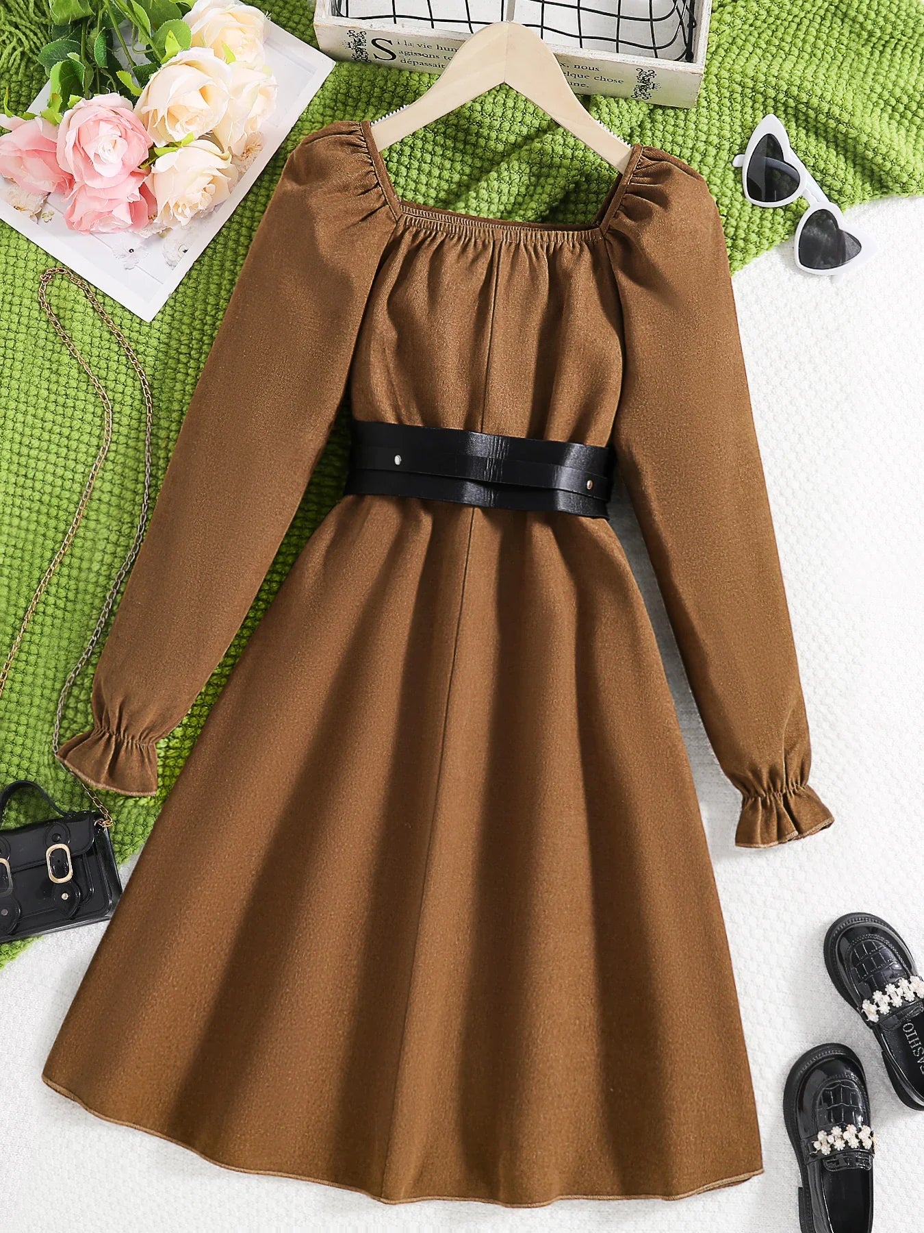 Spring and autumn new girls fashion French retro long sleeve waist slimming A line pleated dress