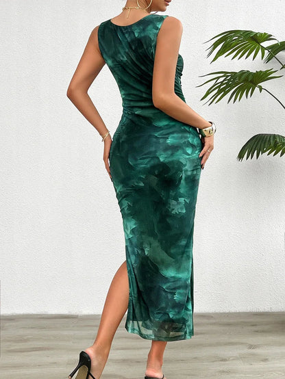 Women's 2024 Spring Summer New Fashionable Printed Round Neck Style Slimming Sleeveless Tight Dress With Split Bottom