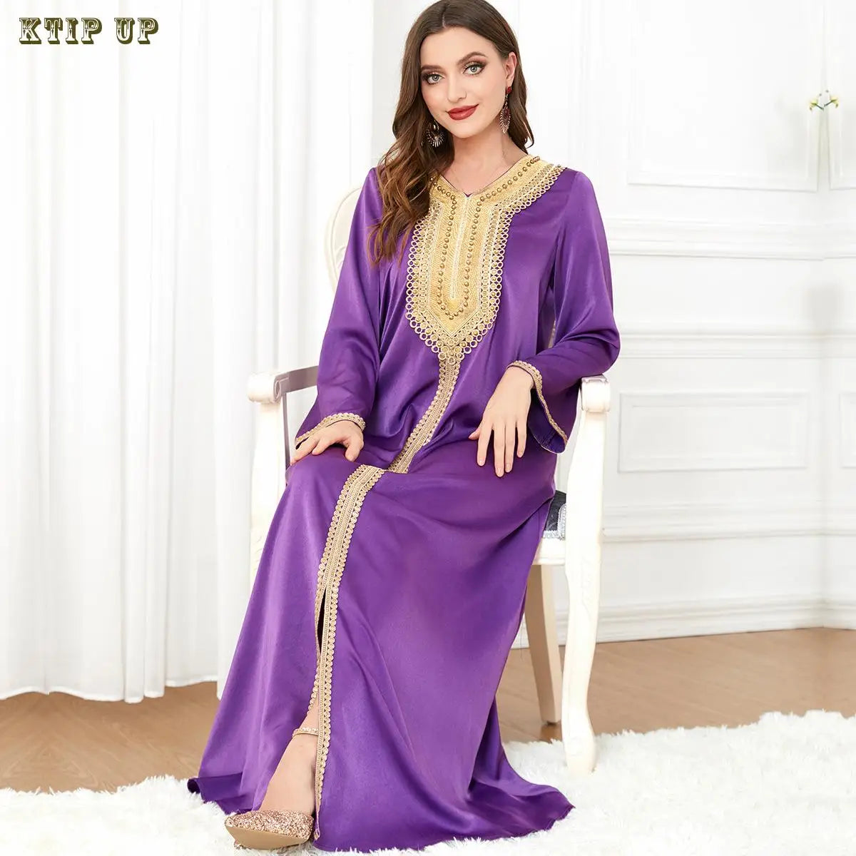 Ramadan Luxury Muslim Fashion Bat Sleeve Moroccan Turkiye Dubai Dress Middle East Arab Dress Sequins Golden Velvet Long Dress