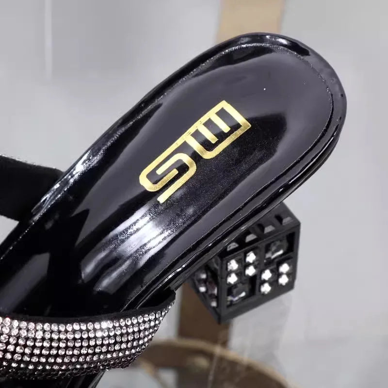 Womens Slippers with Middle Heel Open Toes Anti Slip Rhinestones Chain Buckle 2025 New Summer Outdoor PU Fashion Slippers