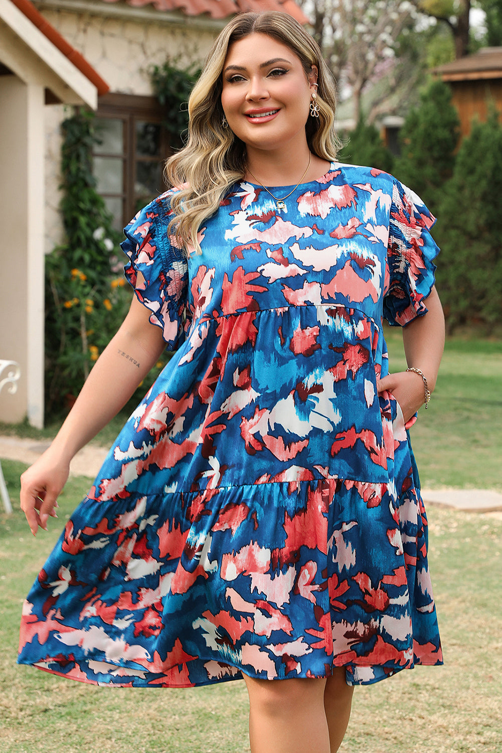 Palmer Plus Size Ruffled Short Sleeve Dress-3