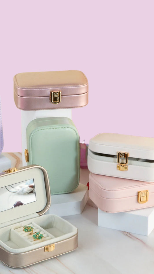 Travel Jewellery Box – Compact Organizer with Mirror