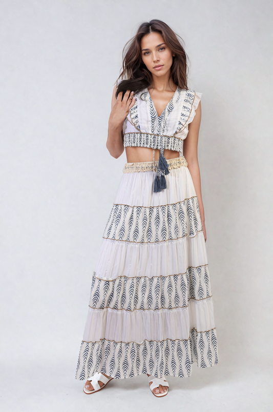 V-Neck Boho Tassel Detail Crop Top-0