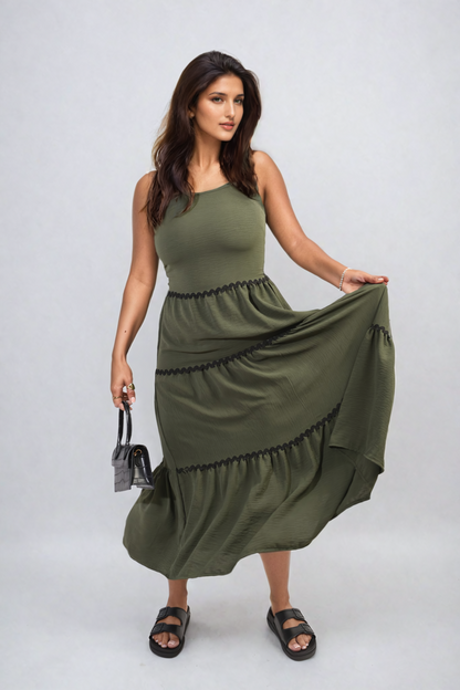 Contrast Ric Rac Detail Multi Tiered Maxi Dress-1