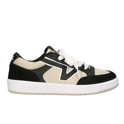 Vans Authentic – Black/True White Classic Low-Top Sneakers (VN000BWBOUK1)