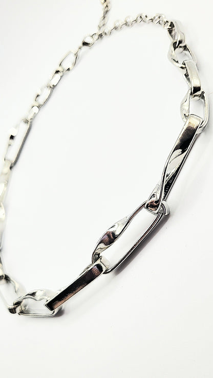 Rectangular Link Chain Necklace