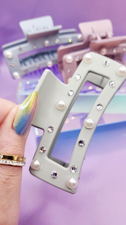 Pearl Essence Square Hair Clamps Pack of 12