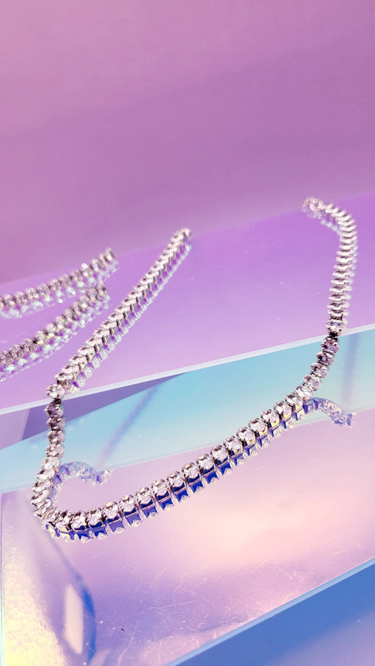 Sparkly Round Crystal Trio Necklace, Earrings & Bracelet