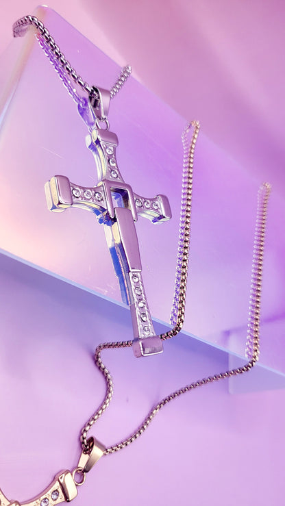 Refined Cross Necklace