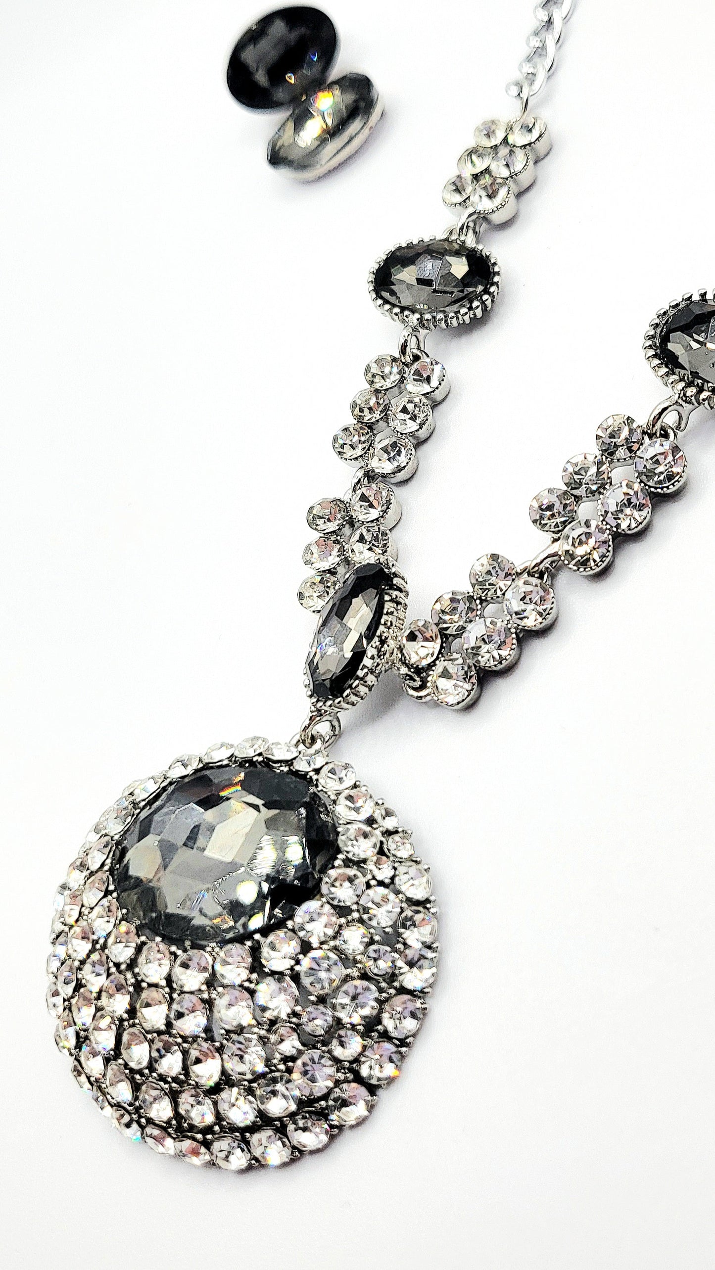 Oval Jewelled Crystal Necklace Set