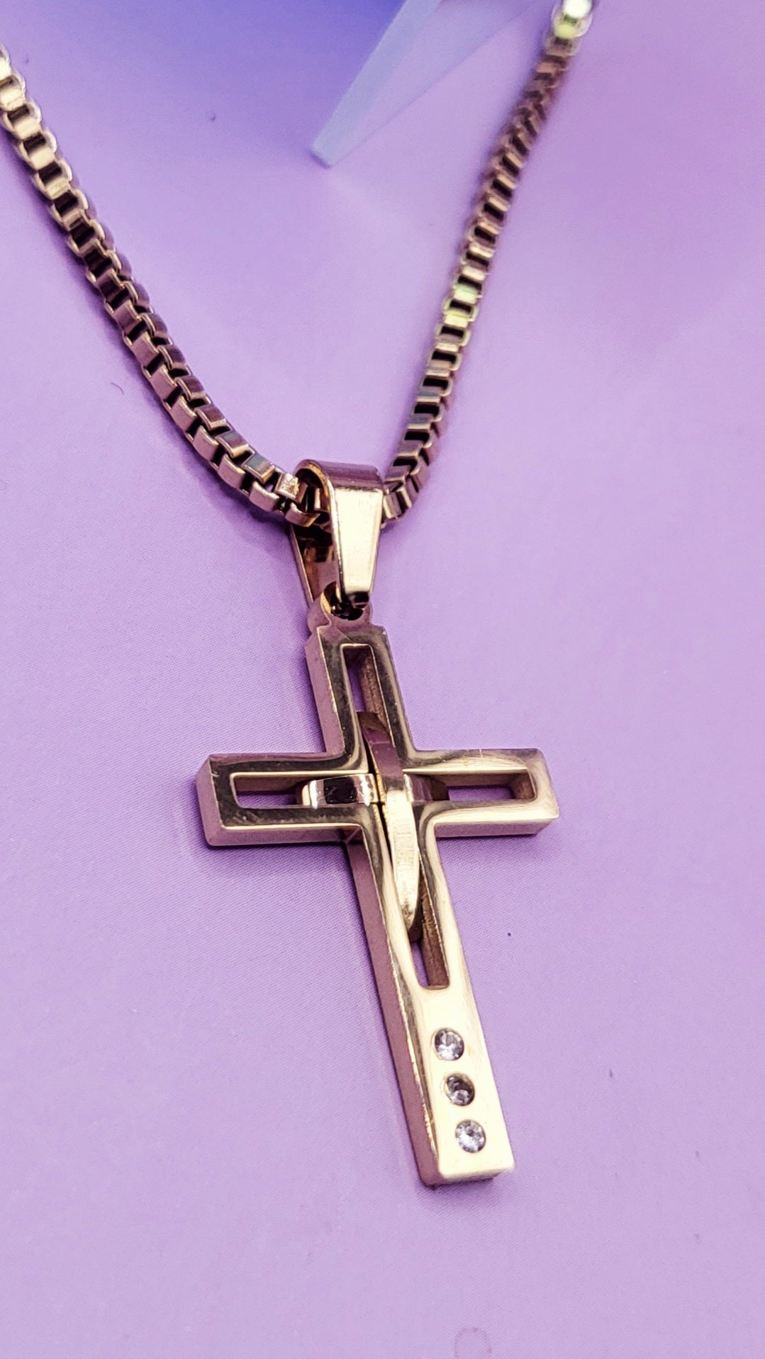 Shine Gold Cross Necklace