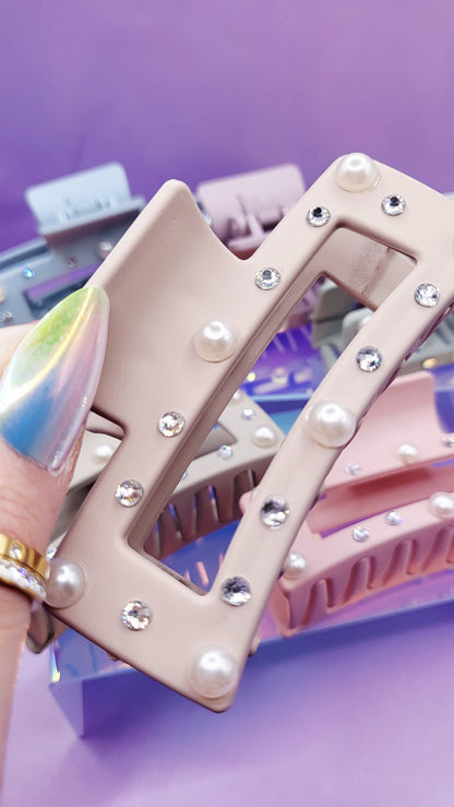 Pearl Essence Square Hair Clamps Pack of 12