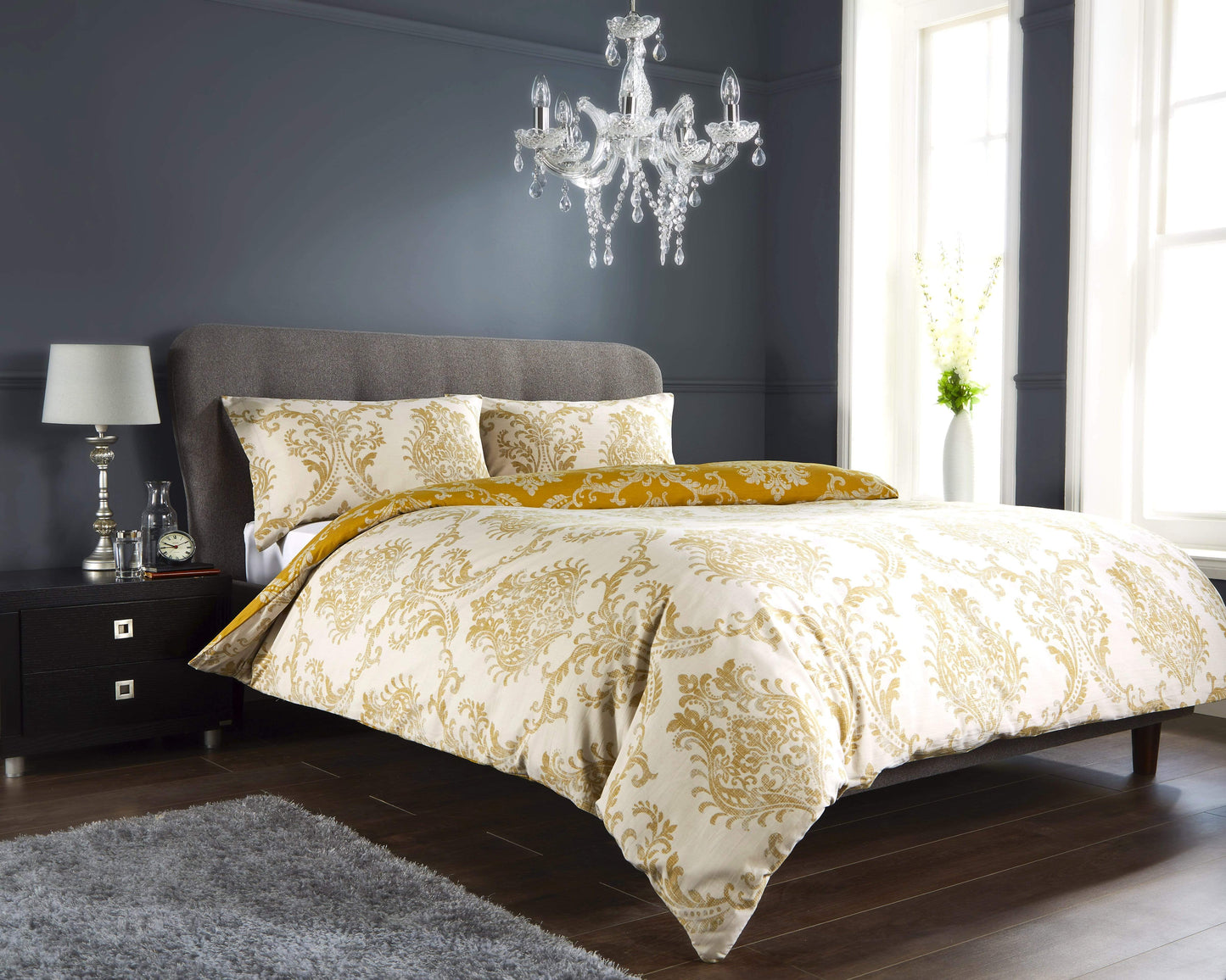 Royal Damask Luxury Super Soft Cotton Rich Duvet Set Easycare Comfortable Bedding Includes Duvet Cover & Pillowcases in Single Double King Sizes by OLIVIA ROCCO
