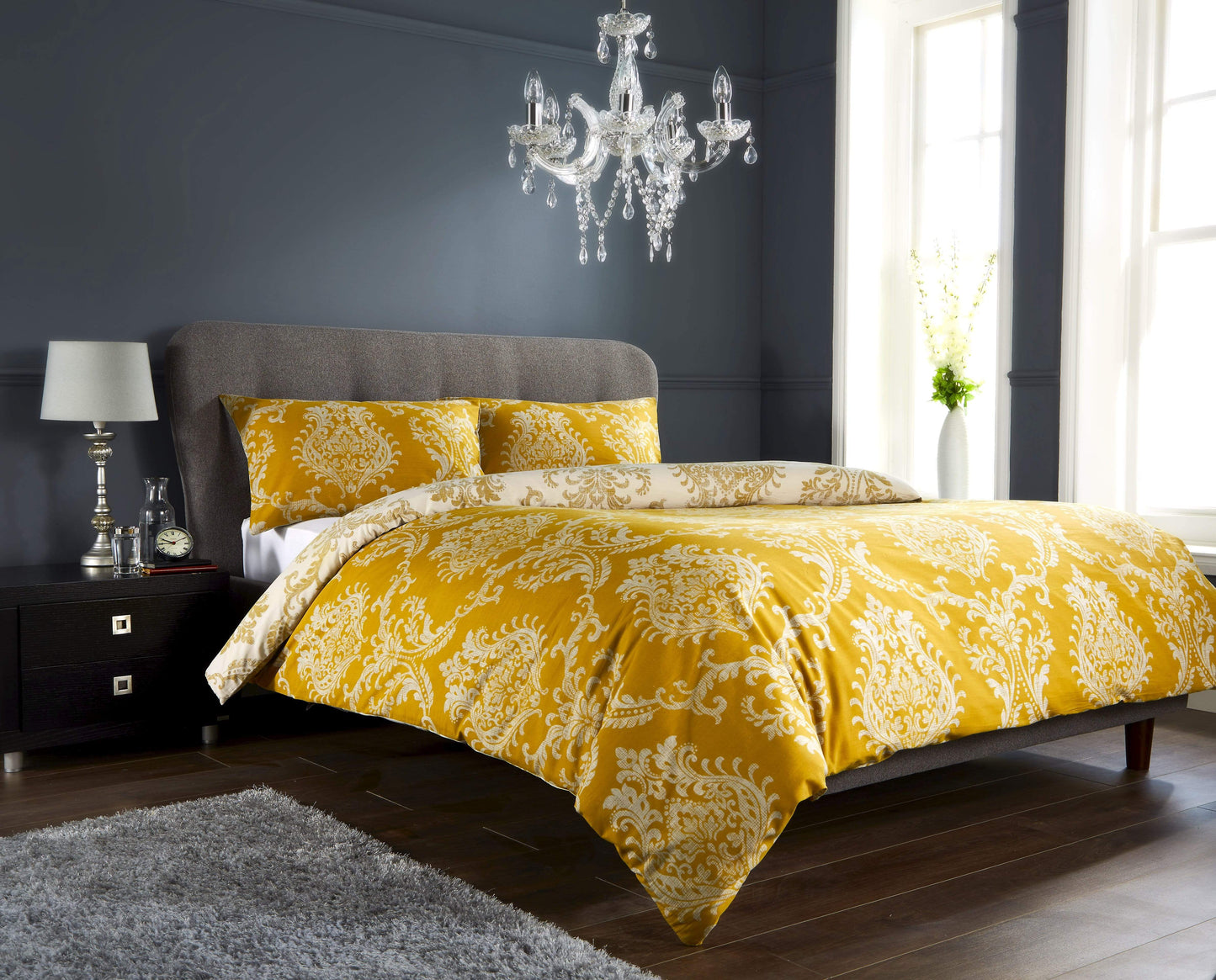 Royal Damask Luxury Super Soft Cotton Rich Duvet Set Easycare Comfortable Bedding Includes Duvet Cover & Pillowcases in Single Double King Sizes by OLIVIA ROCCO