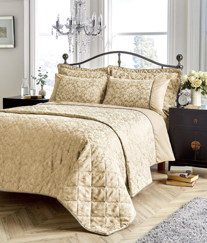 Savoy Luxurious Hand Woven Jacquard Cotton Quilt Cover Duvet Sets OEKO-TEX Certified High-Quality Bedding Multiple Sizes and Colours by OLIVIA ROCCO