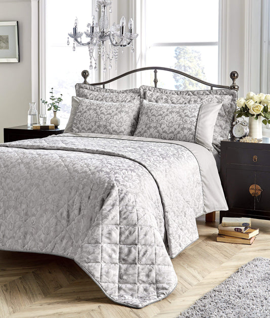 Savoy Luxurious Hand Woven Jacquard Cotton Quilt Cover Duvet Sets OEKO-TEX Certified High-Quality Bedding Multiple Sizes and Colours by OLIVIA ROCCO