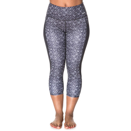 Squeeze Play Capri – Off the Grid (Black/White Print)-1